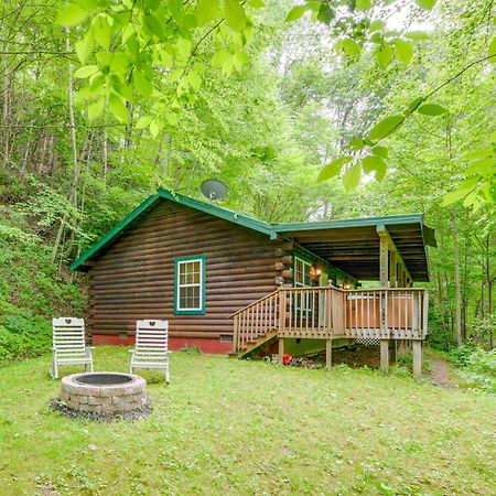 Serene Maggie Valley Retreat With Deck And Hot Tub! Exterior photo