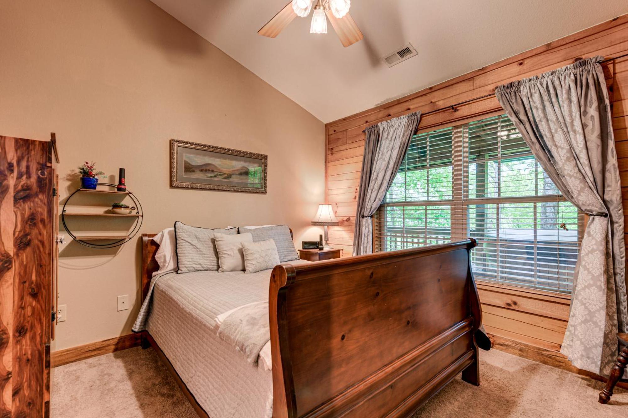Serene Maggie Valley Retreat With Deck And Hot Tub! Exterior photo